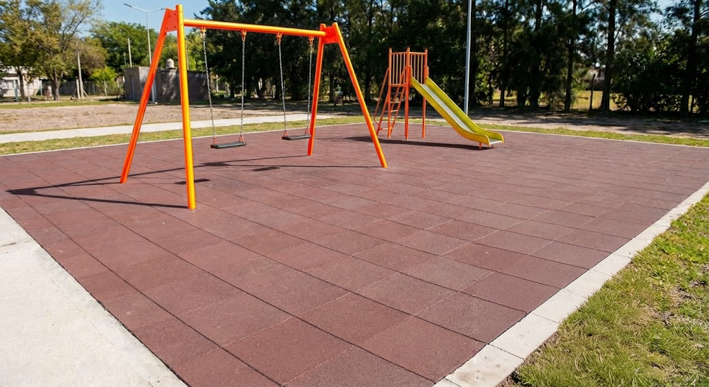 Más que un Juego: El Papel Vital del Piso de Caucho en el Desarrollo Infantil Seguro